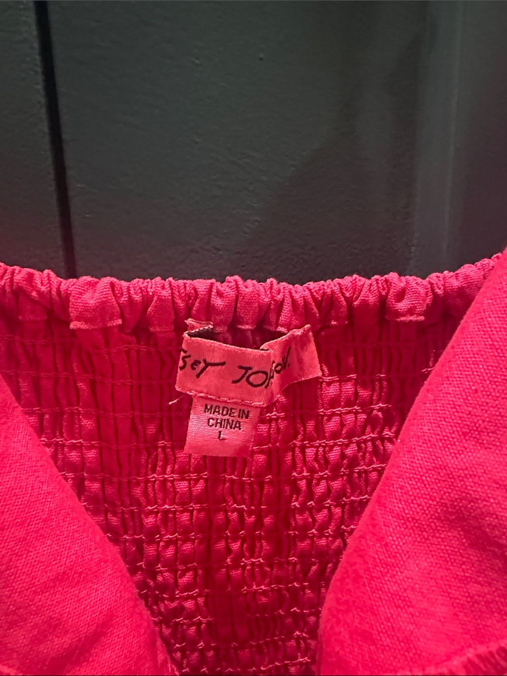 Perfect dinner dress. Women’s Betsey Johnson hot pink ruffle cami mini dress - Picture 2 of 3
